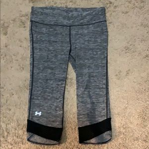 Under Armour Workout Crops Medium